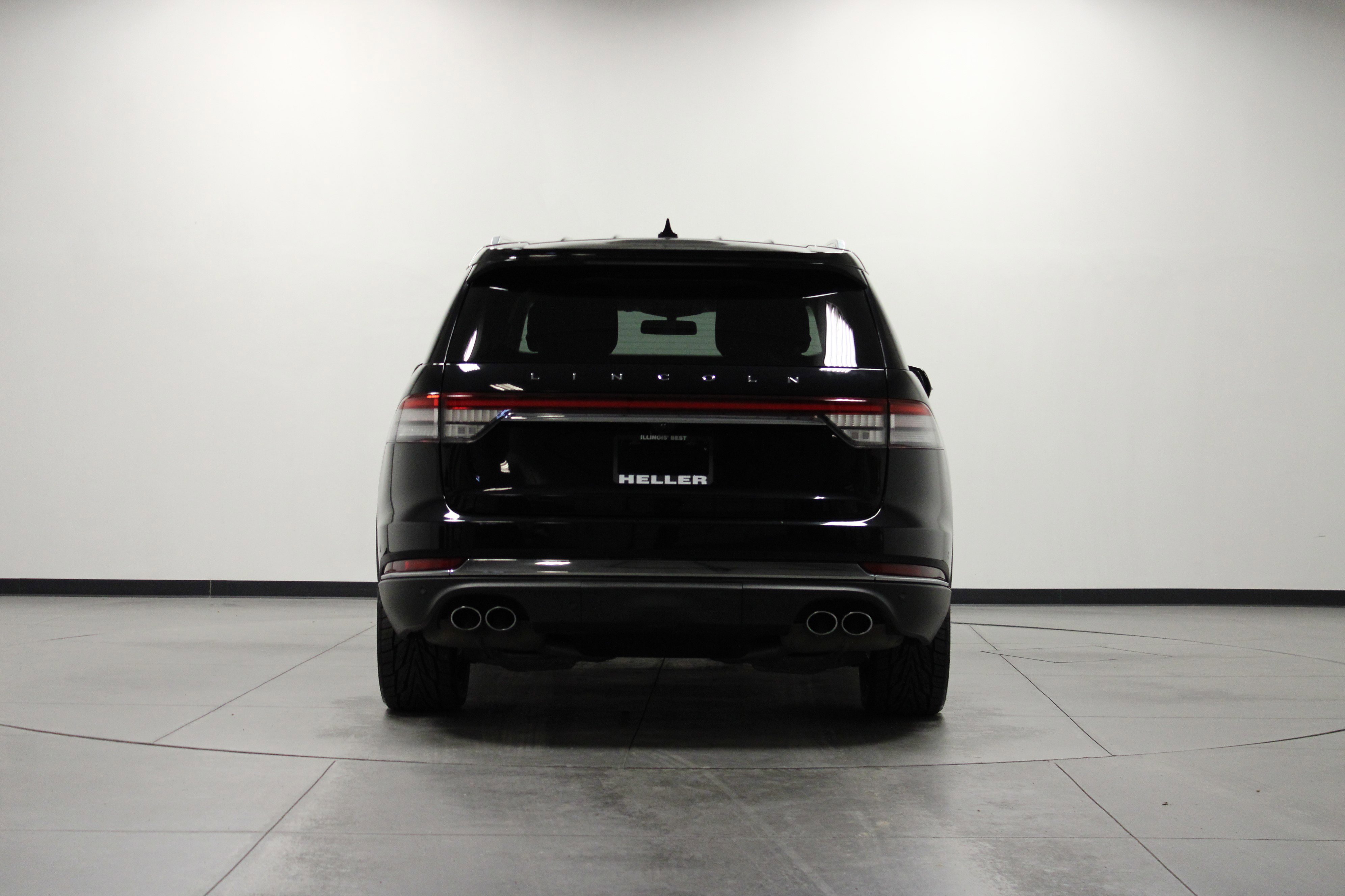 2020 Lincoln Aviator Reserve photo 3