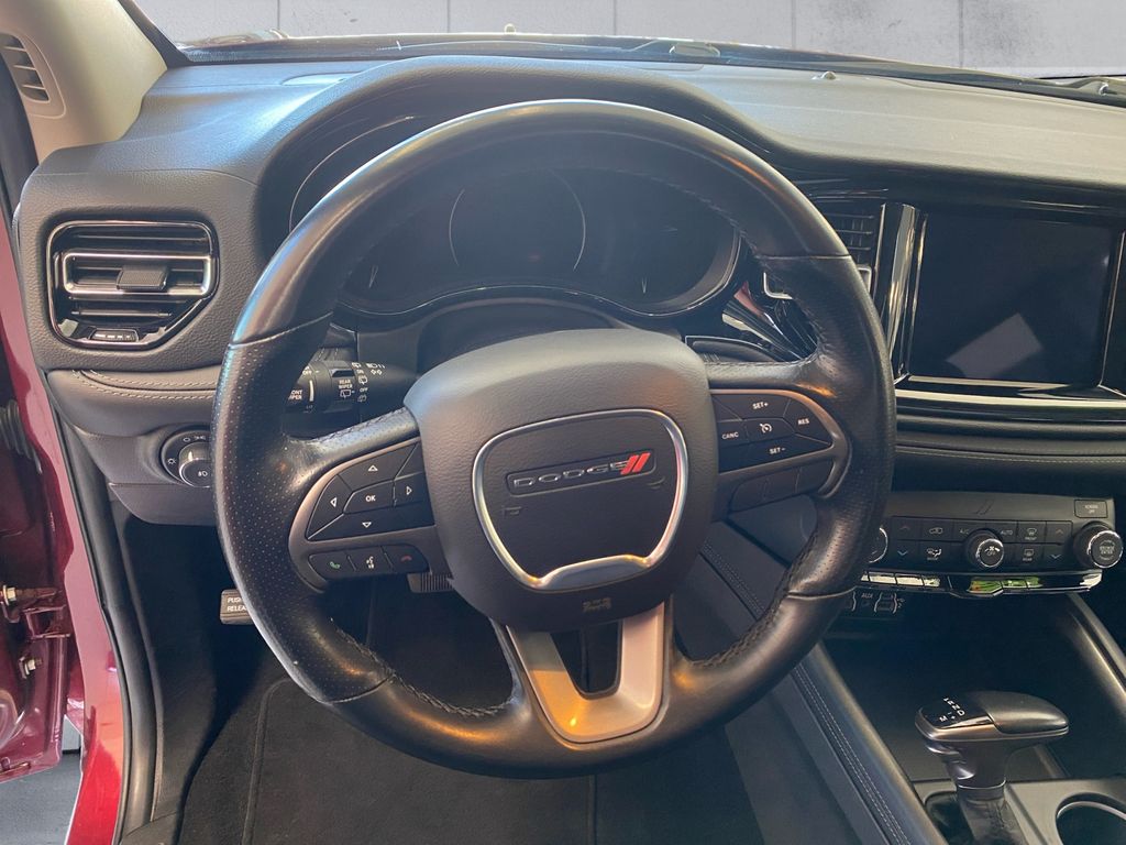 2022 Dodge Durango SXT photo 9