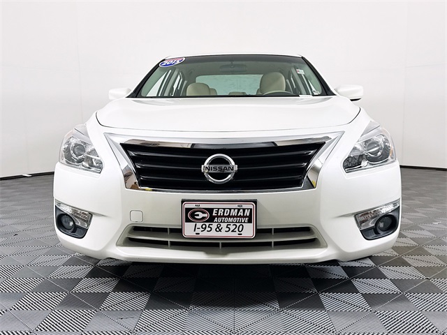 Used 2015 Nissan Altima SV with VIN 1N4AL3AP8FC163727 for sale in Cocoa, FL
