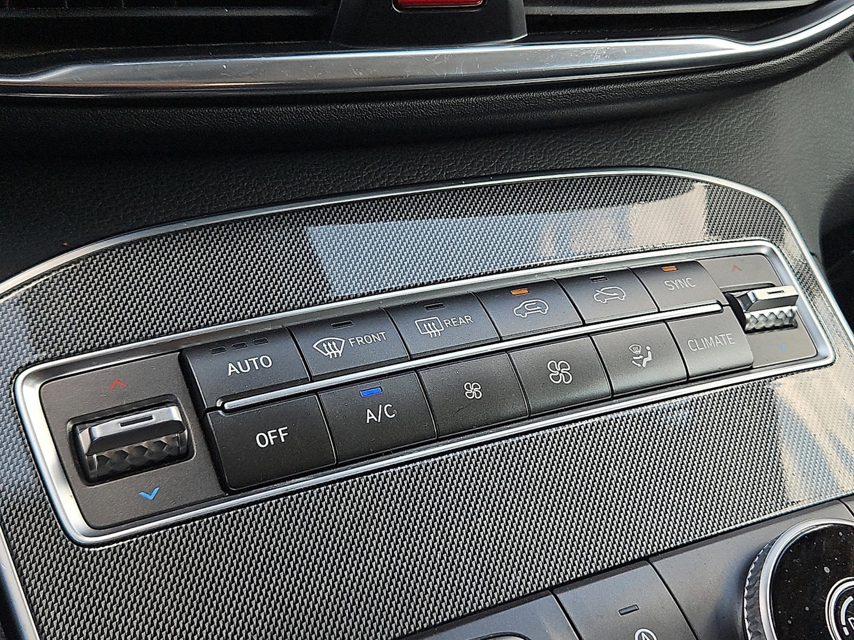 2021 Hyundai Santa Fe SEL Convenience photo 29