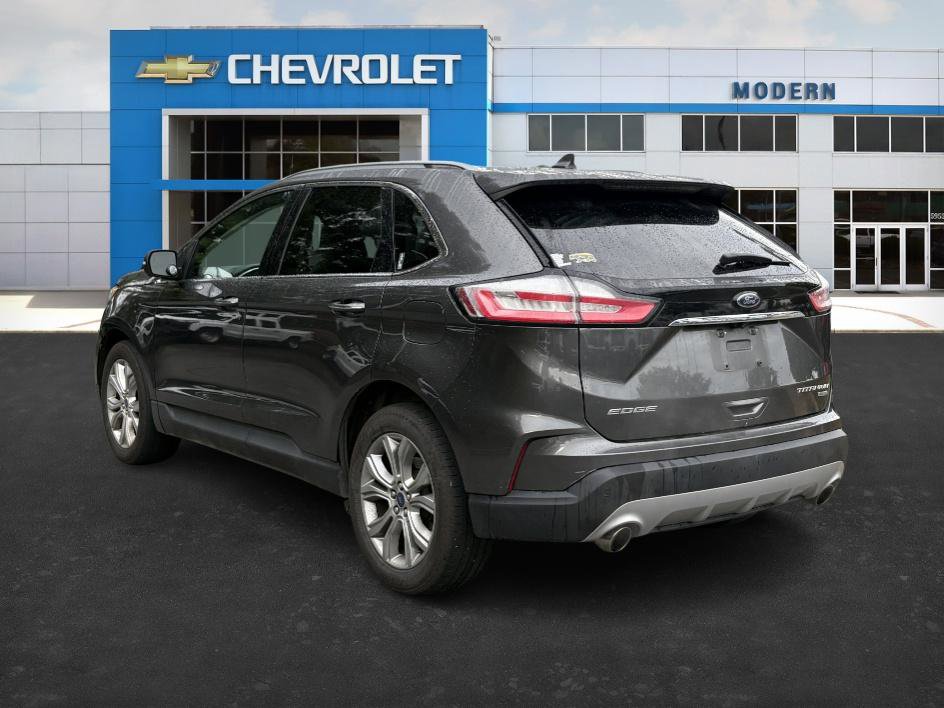 2020 Ford Edge Titanium photo 3