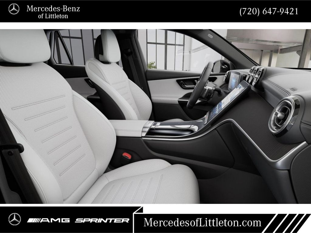 2026 Mercedes Benz GLC 300 4MATIC photo 4