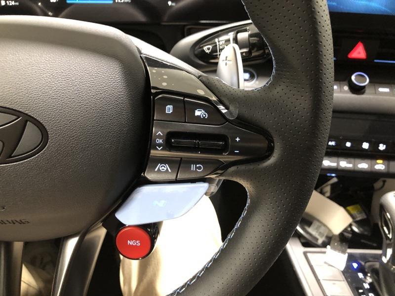 2025 Hyundai Elantra N photo 21
