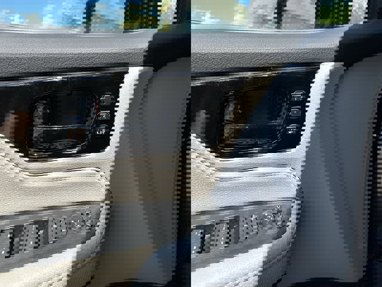 2026 Honda Odyssey Elite photo 30