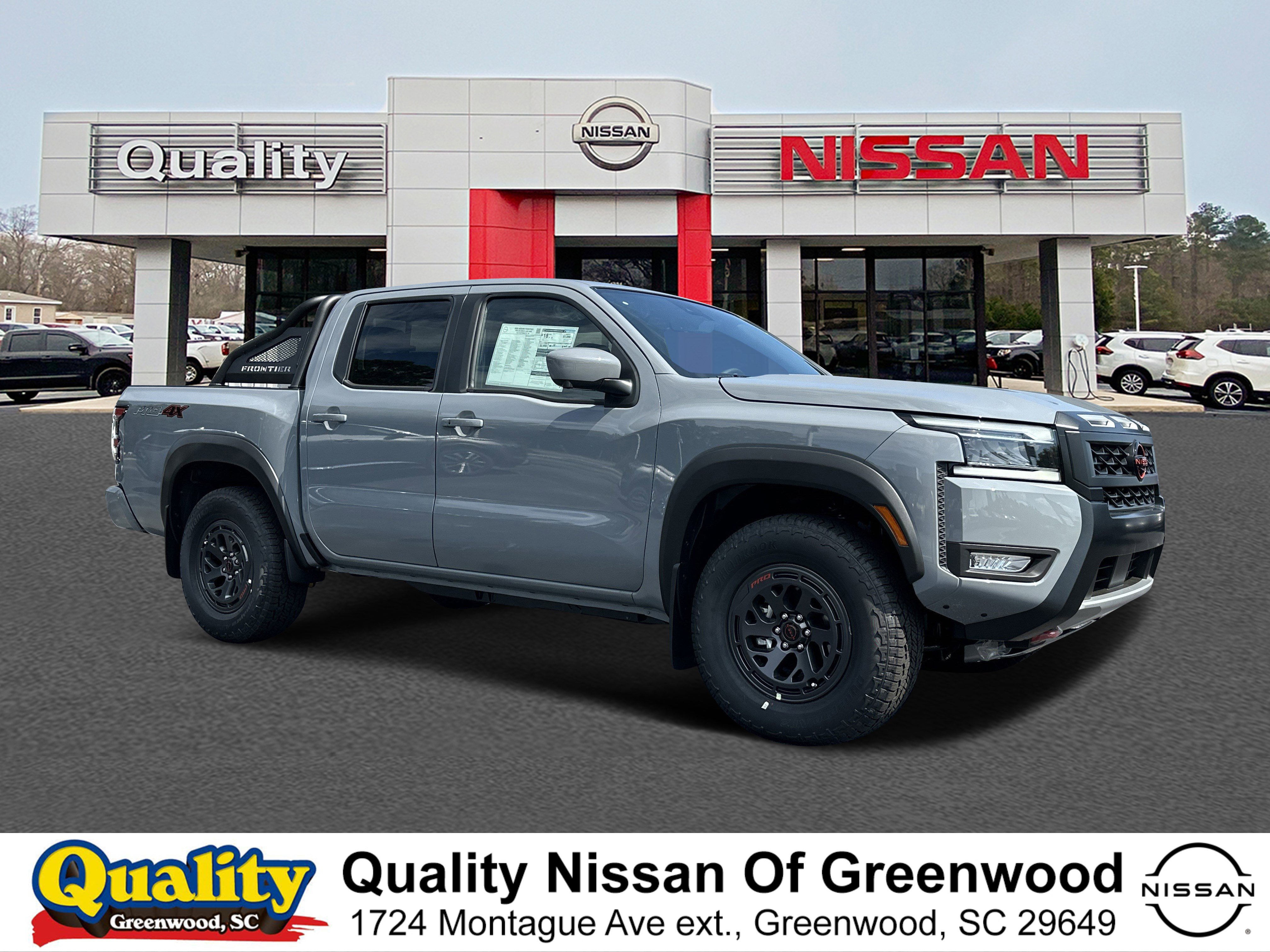 2025 Nissan Frontier PRO-4X's photo