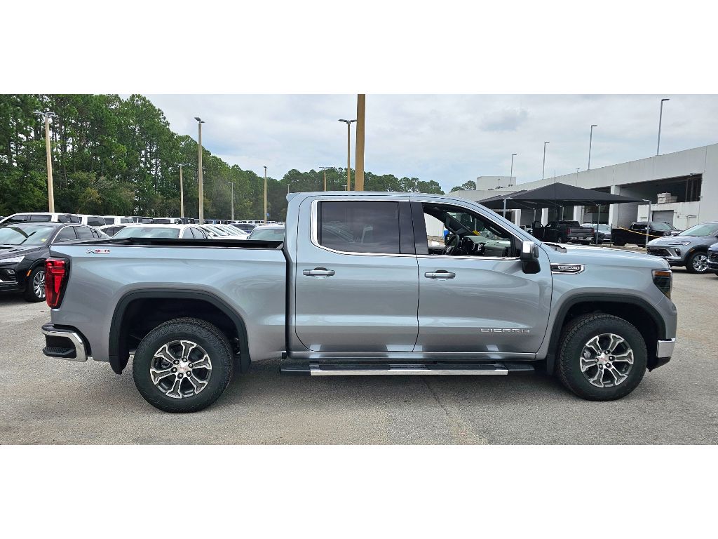 2026 Gmc Sierra SLE photo 10
