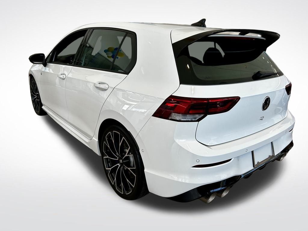 2025 Volkswagen Golf R 2.0 TSI photo 4