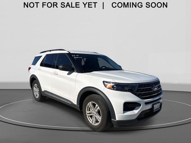 2023 Ford Explorer XLT's photo