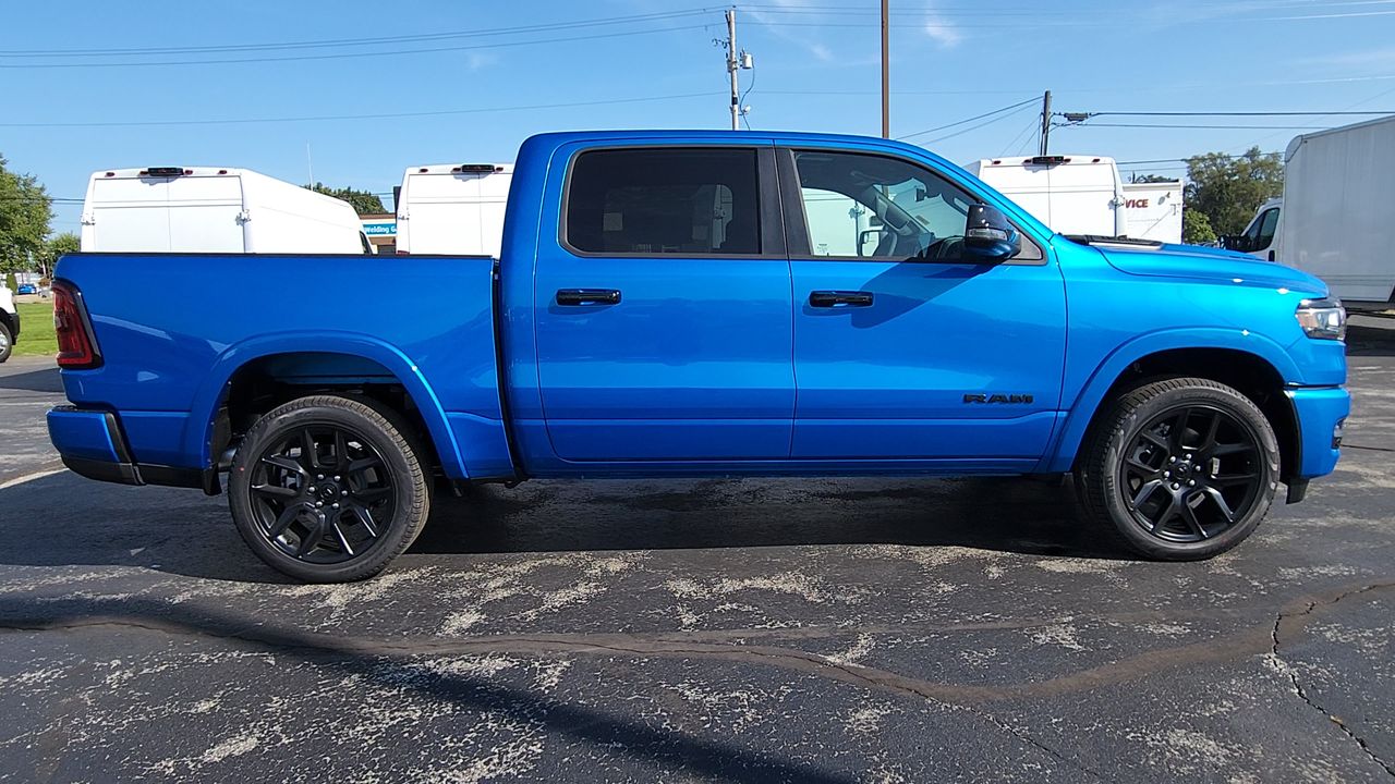 2026 Ram 1500 Laramie photo 9