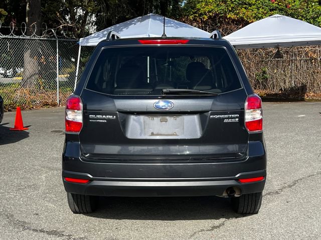 2015 Subaru Forester 2.5i Premium photo 4
