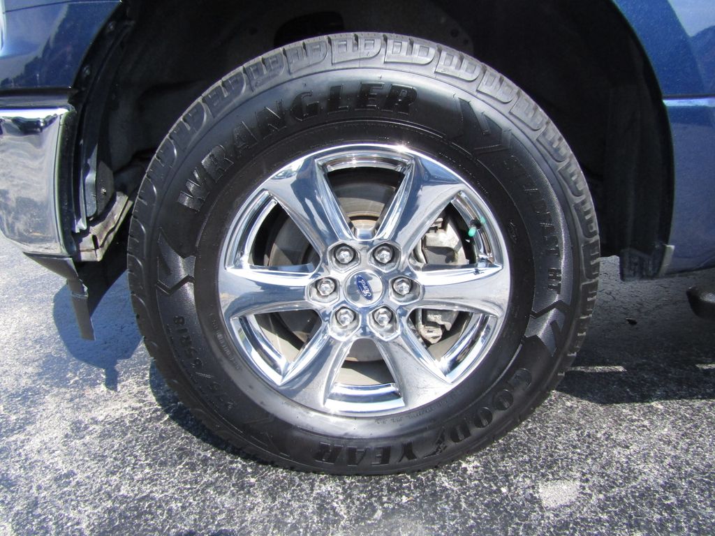 2018 Ford F-150 XLT photo 4