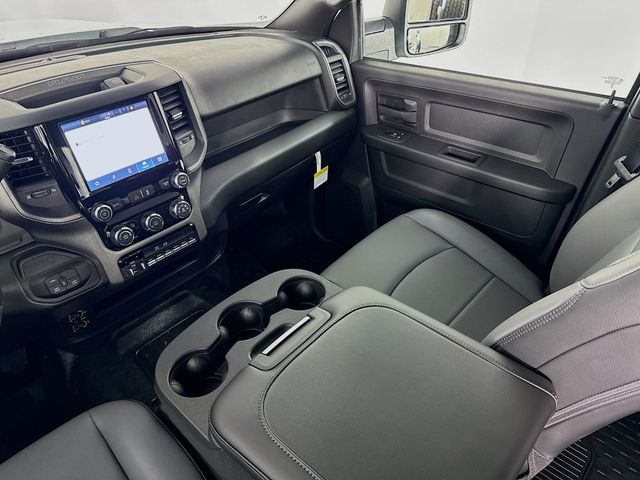 2025 Ram 5500 Tradesman photo 19
