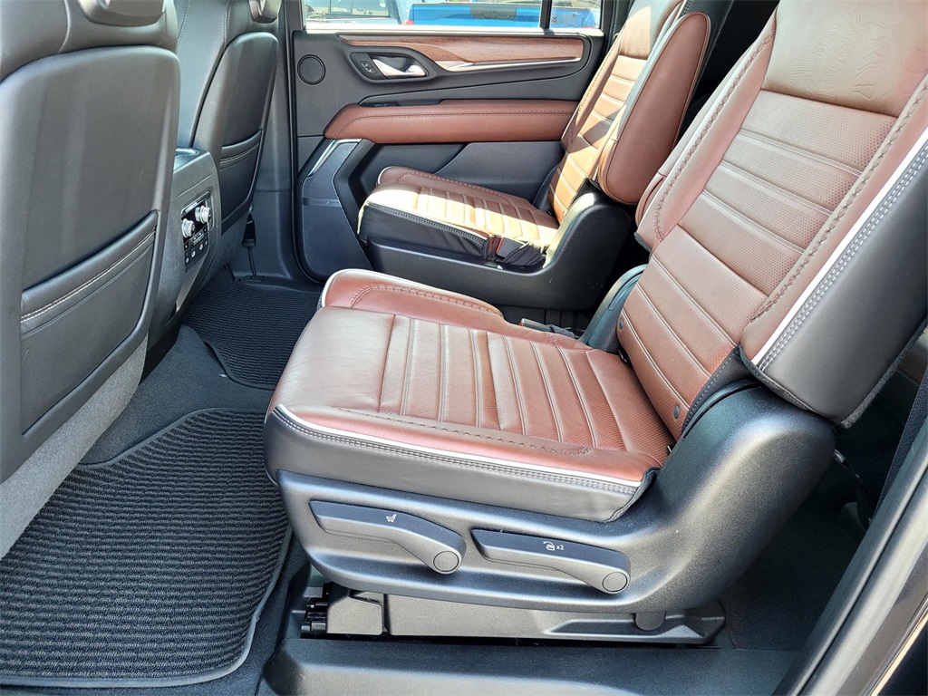 2023 Gmc Yukon XL Denali Ultimate photo 16