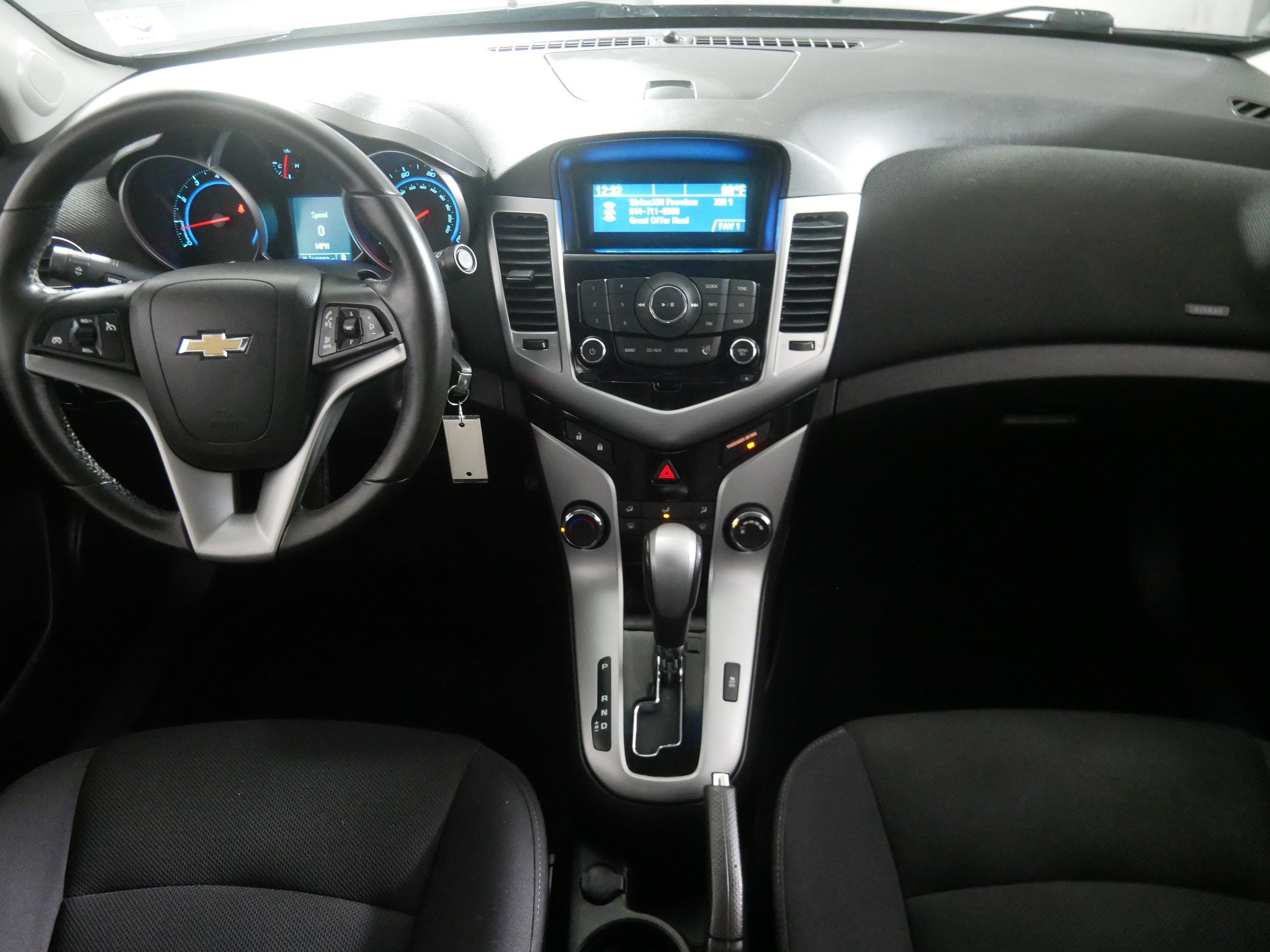 2012 Chevrolet Cruze photo 10