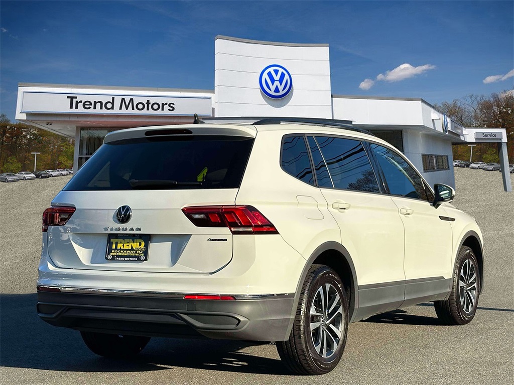 2022 Volkswagen Tiguan S photo 3