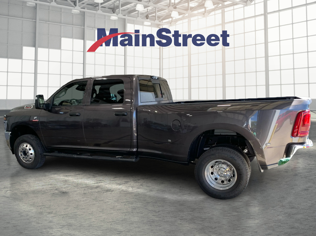 2026 Ram 3500 Tradesman photo 3