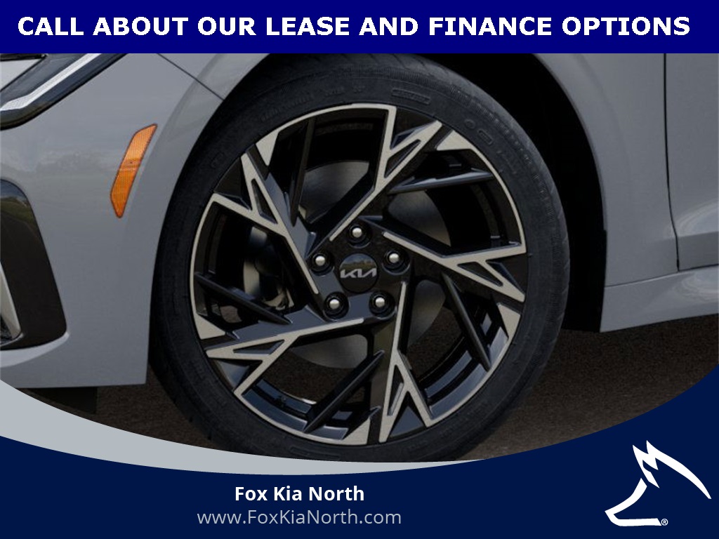 2026 Kia K5 GT-Line photo 3