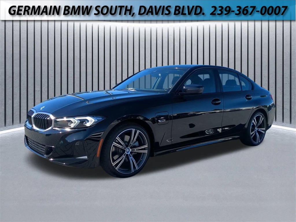 2023 BMW 3 Series 330e