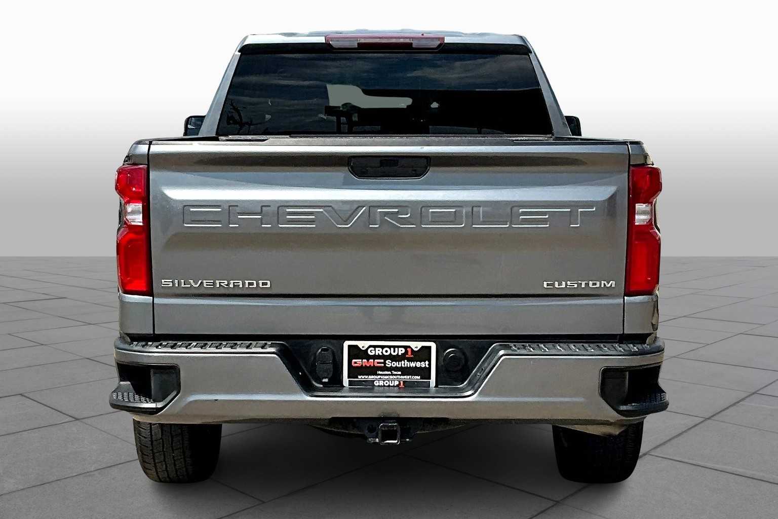 2020 Chevrolet Silverado 1500 Custom photo 4