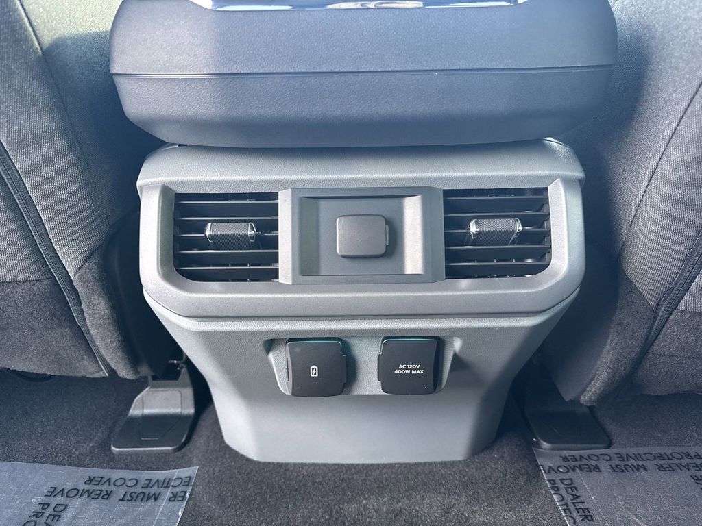2025 Ford F-150 XLT photo 34