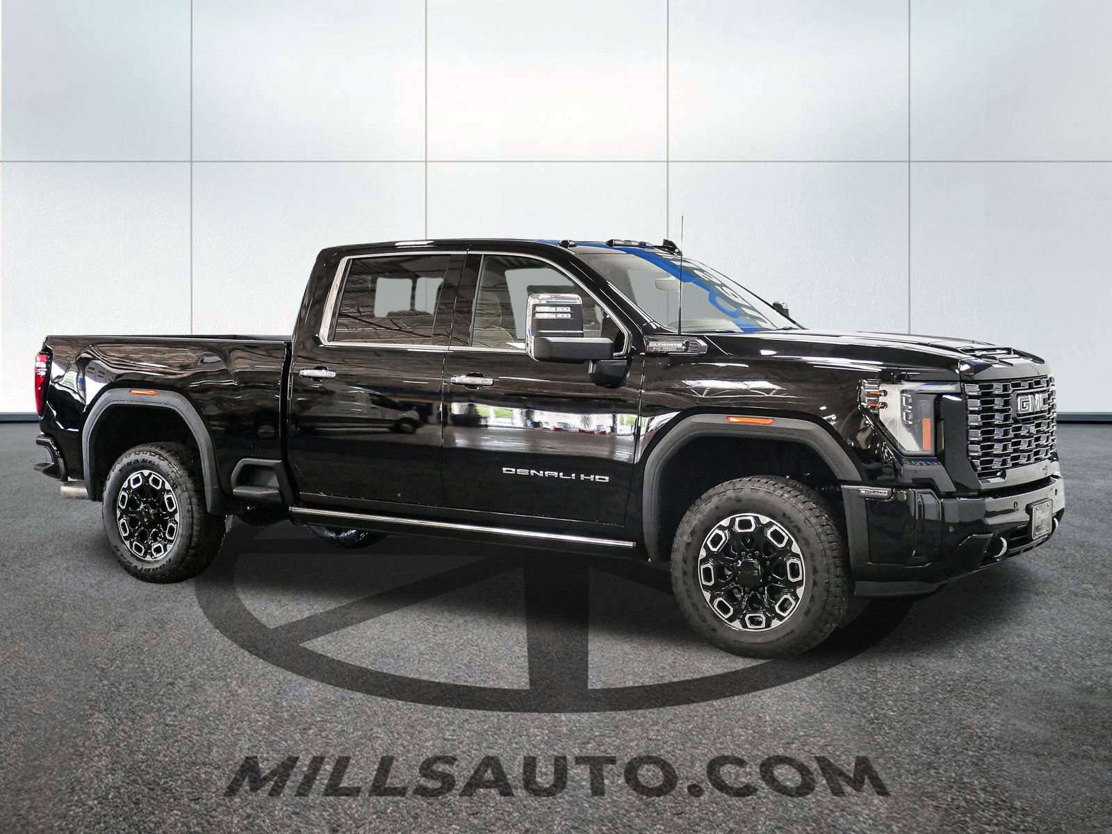 2025 Gmc Sierra 3500 HD Denali Ultimate photo 9