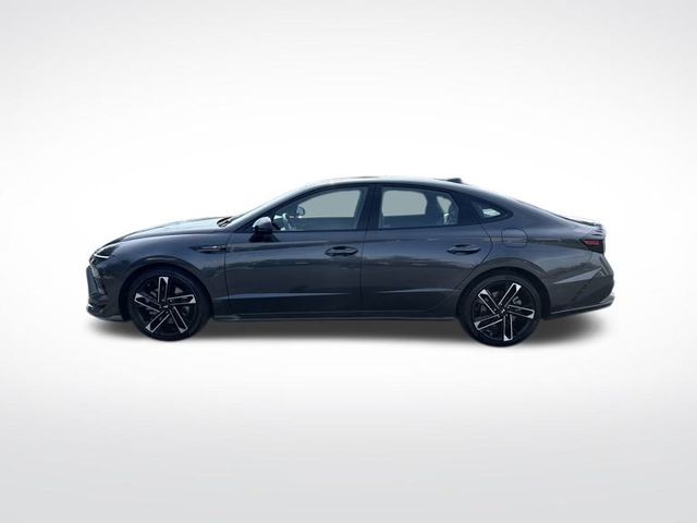 2025 Hyundai Sonata N Line photo 2