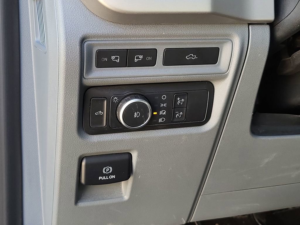 2021 Ford F-150 XLT photo 18