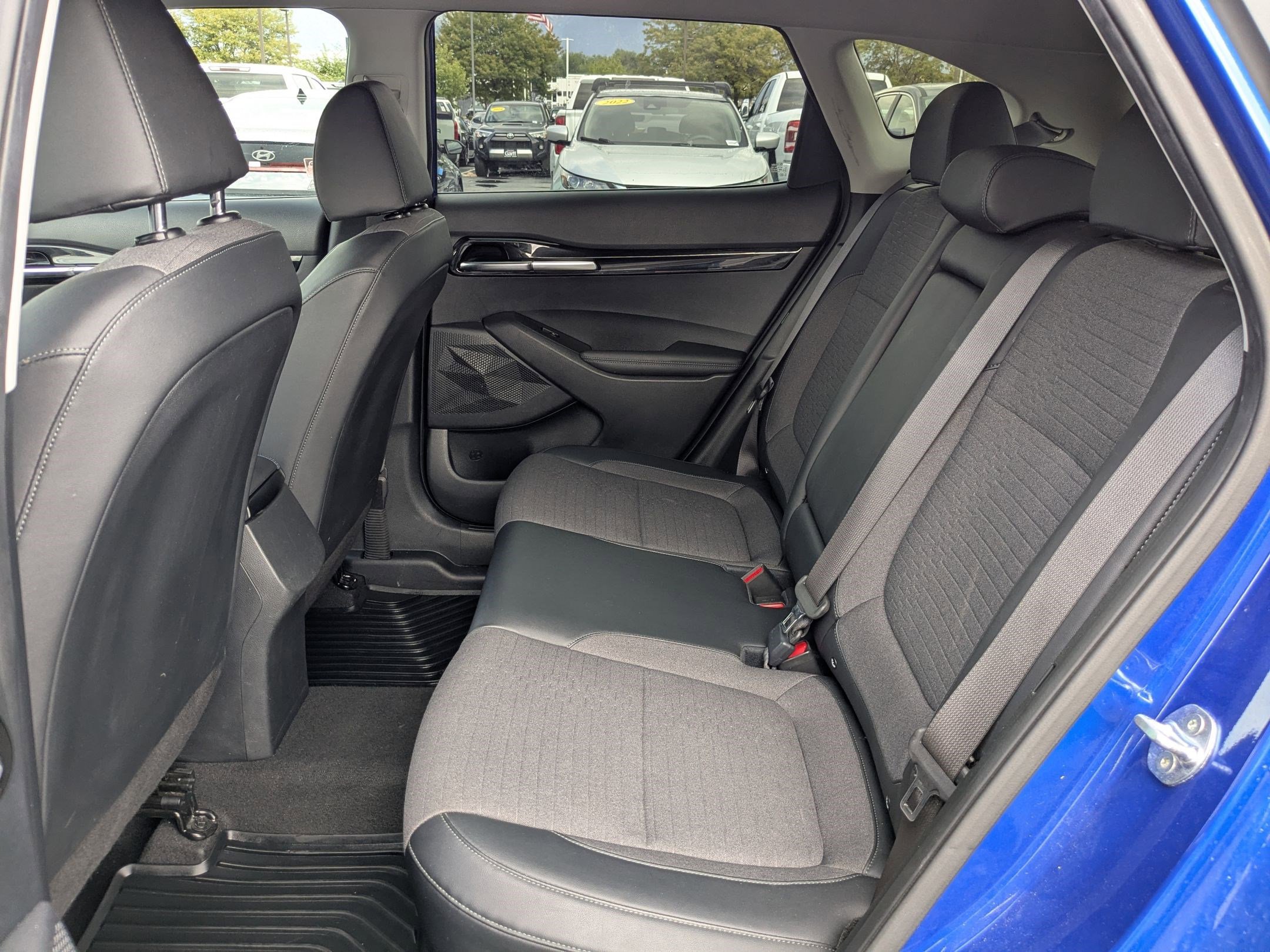 2021 Kia Seltos S photo 23