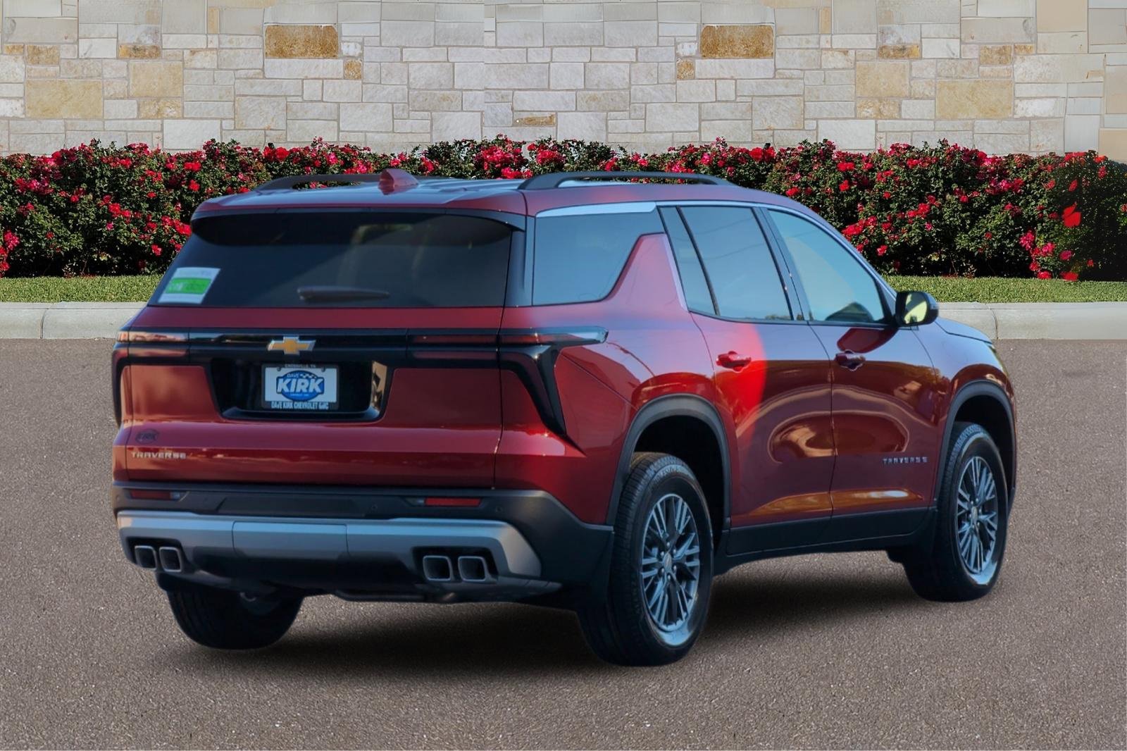 2026 Chevrolet Traverse photo 3