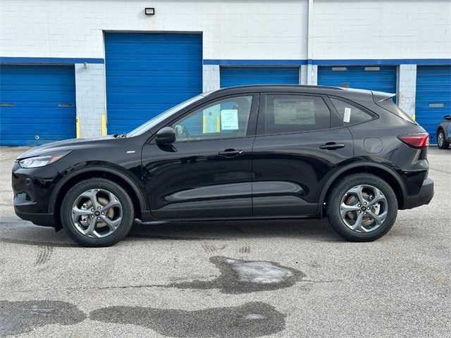 2025 Ford Escape ST-Line photo 2