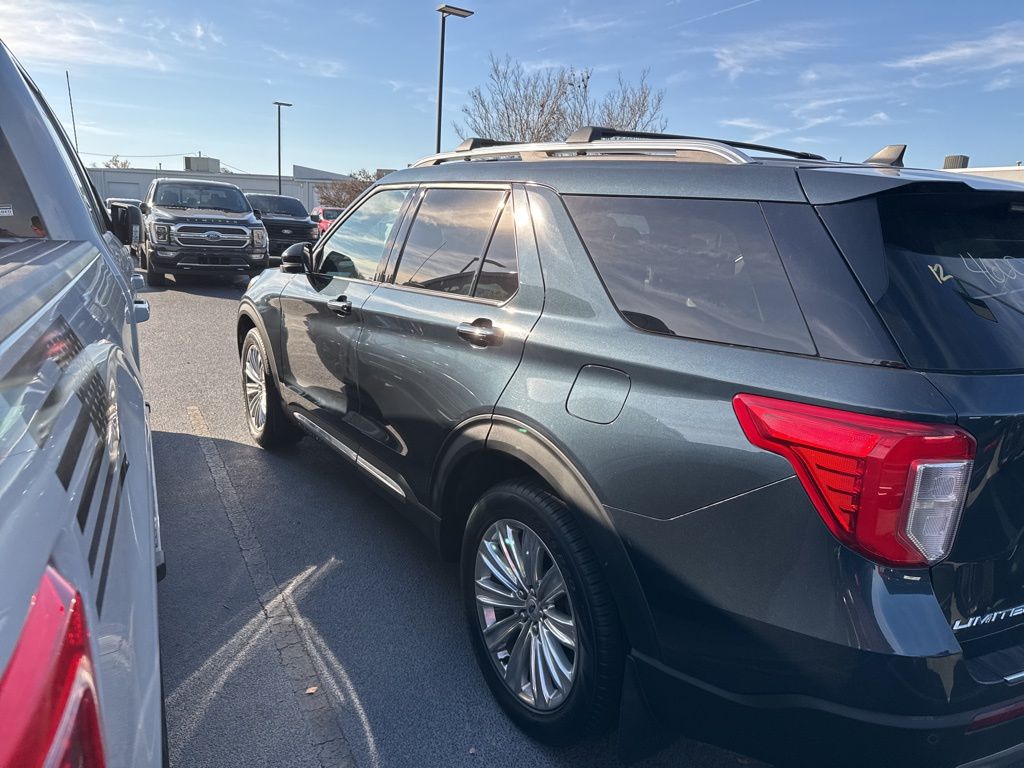 2023 Ford Explorer Limited photo 4