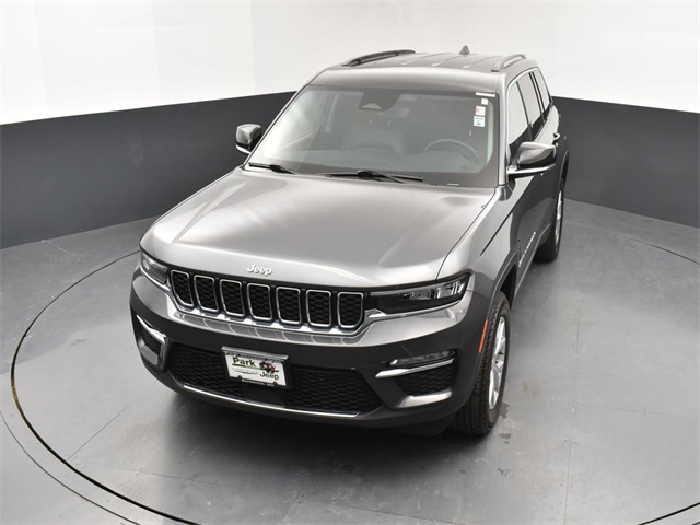 2022 Jeep Grand Cherokee Limited photo 13