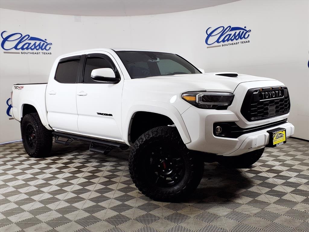 2021 Toyota Tacoma TRD Sport's photo