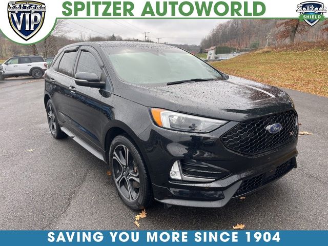 2019 Ford Edge ST's photo