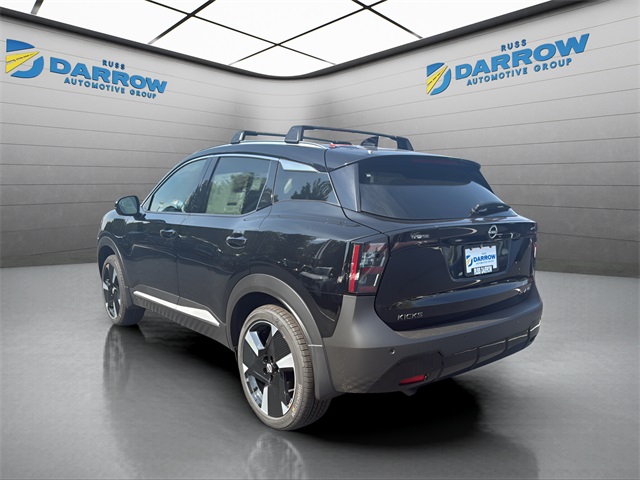 2026 Nissan Kicks SR photo 3