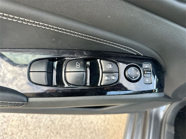 2023 Nissan Altima 2.5 SL photo 12