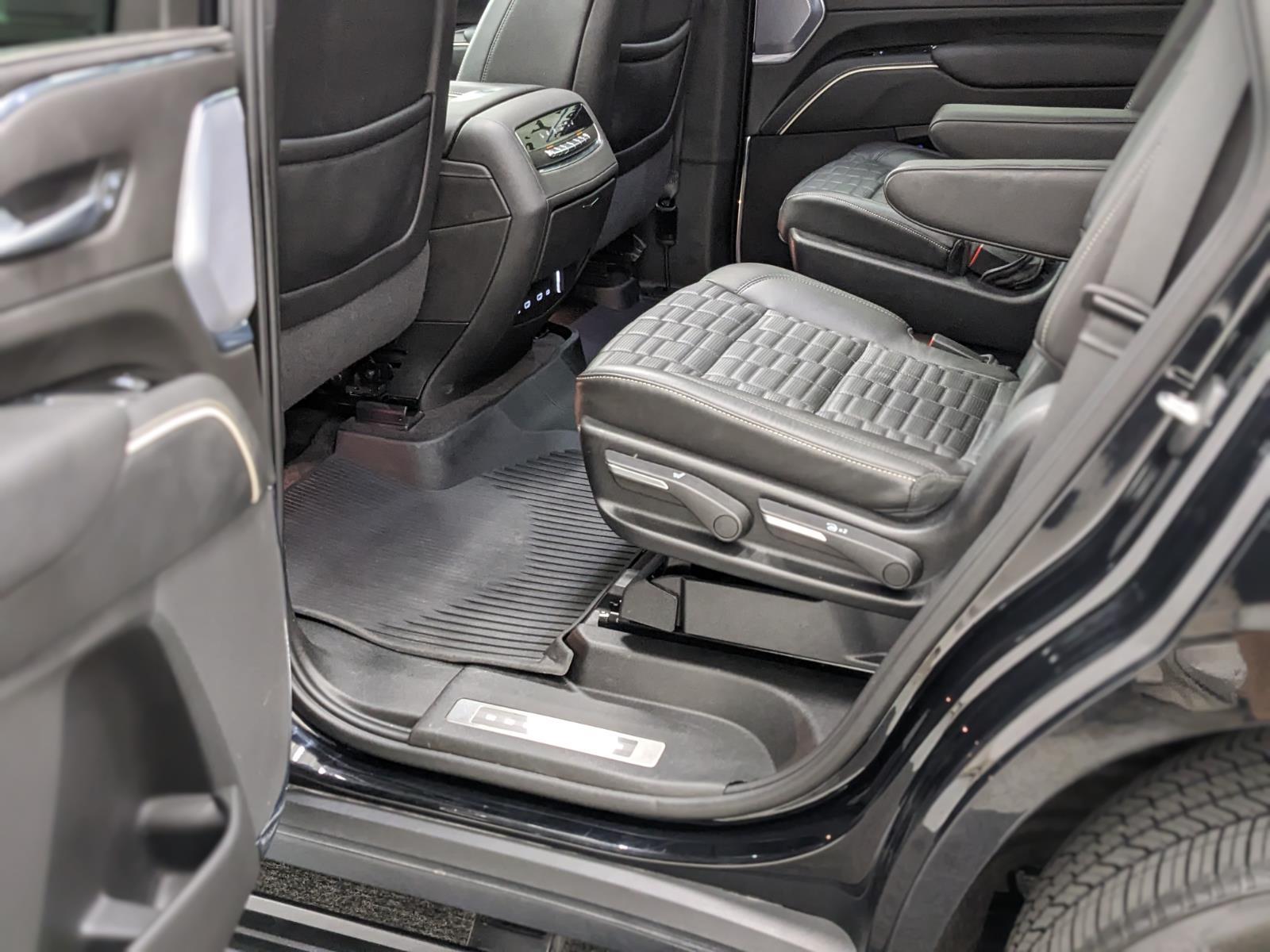 2024 Cadillac Escalade Sport Platinum photo 26