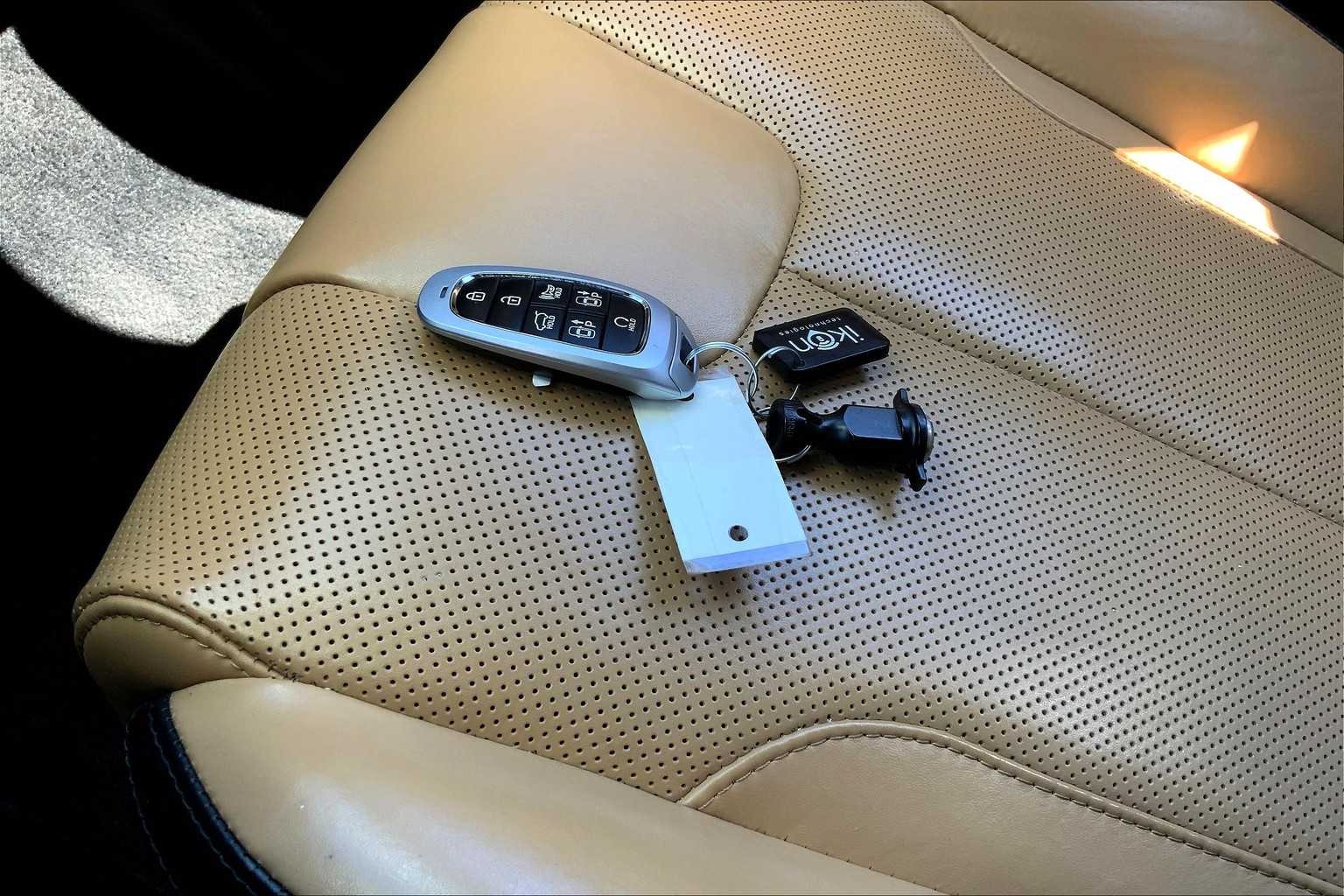 2023 Hyundai Santa Fe Calligraphy photo 12