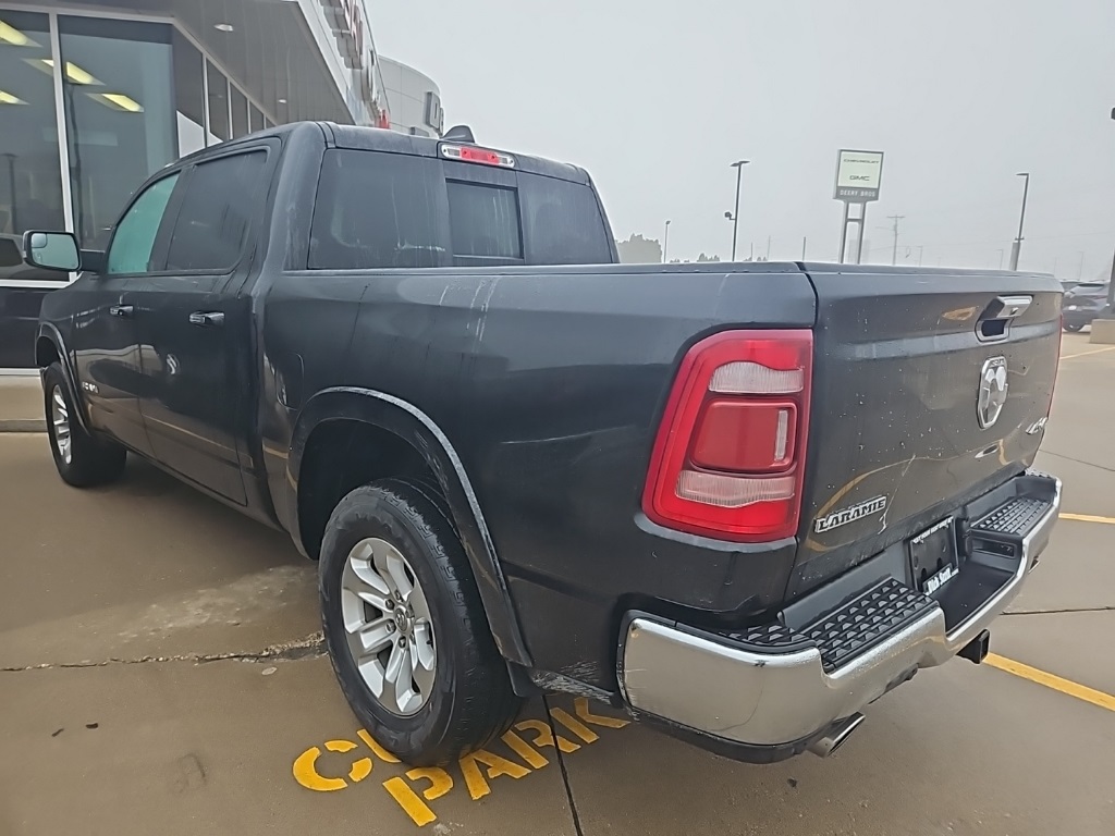 2022 Ram 1500 Laramie photo 3