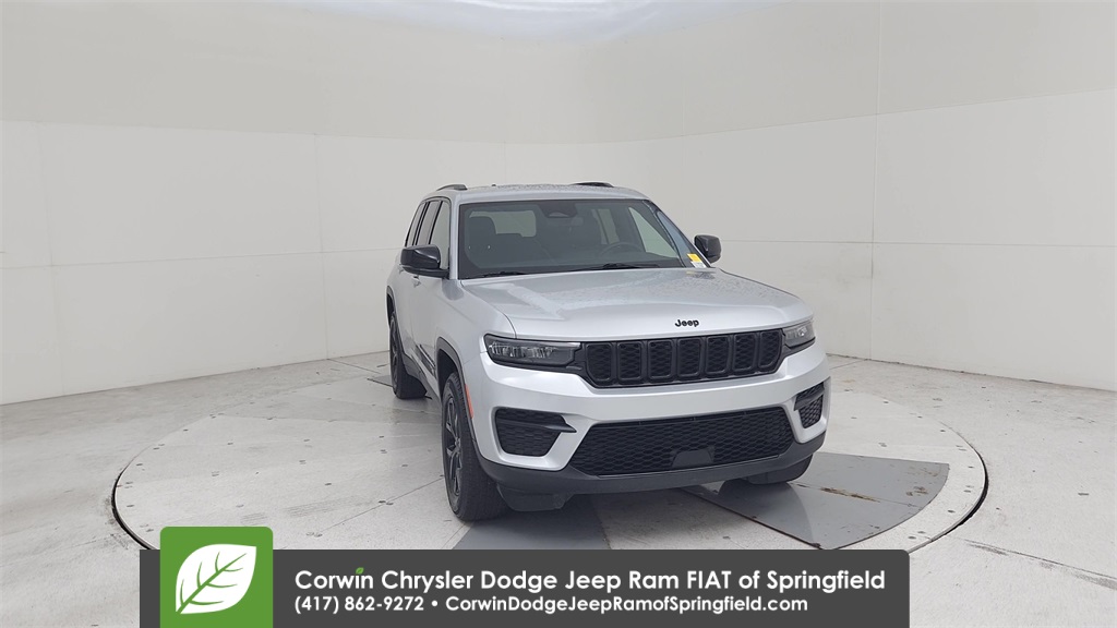 2024 Jeep Grand Cherokee Altitude X photo 4