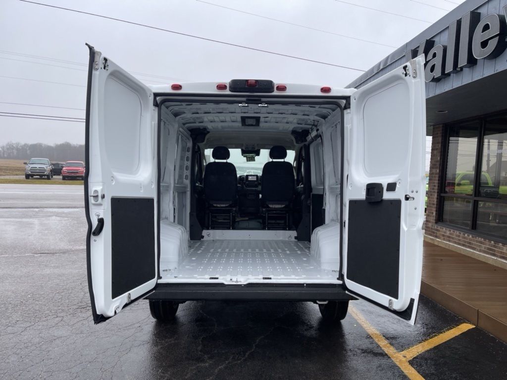 2025 Ram ProMaster 1500 photo 2