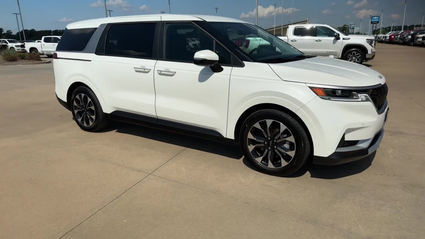 PreOwned 2024 Kia Carnival EX Minivan in Longview A7099 Peters