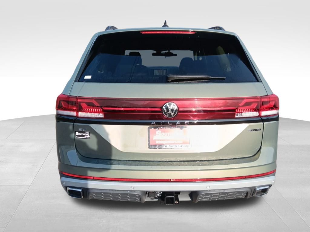 2025 Volkswagen Atlas Peak Edition SE Technology photo 4