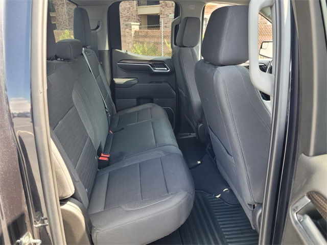 2023 Chevrolet Silverado 1500 LT photo 13