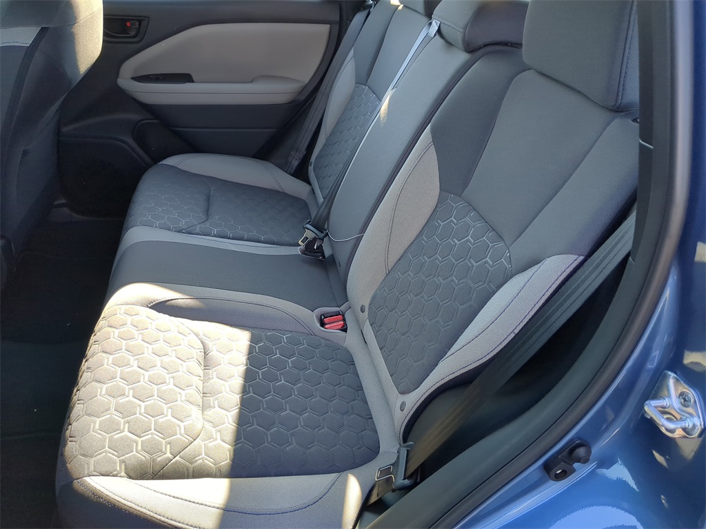 2025 Subaru Forester Base photo 14