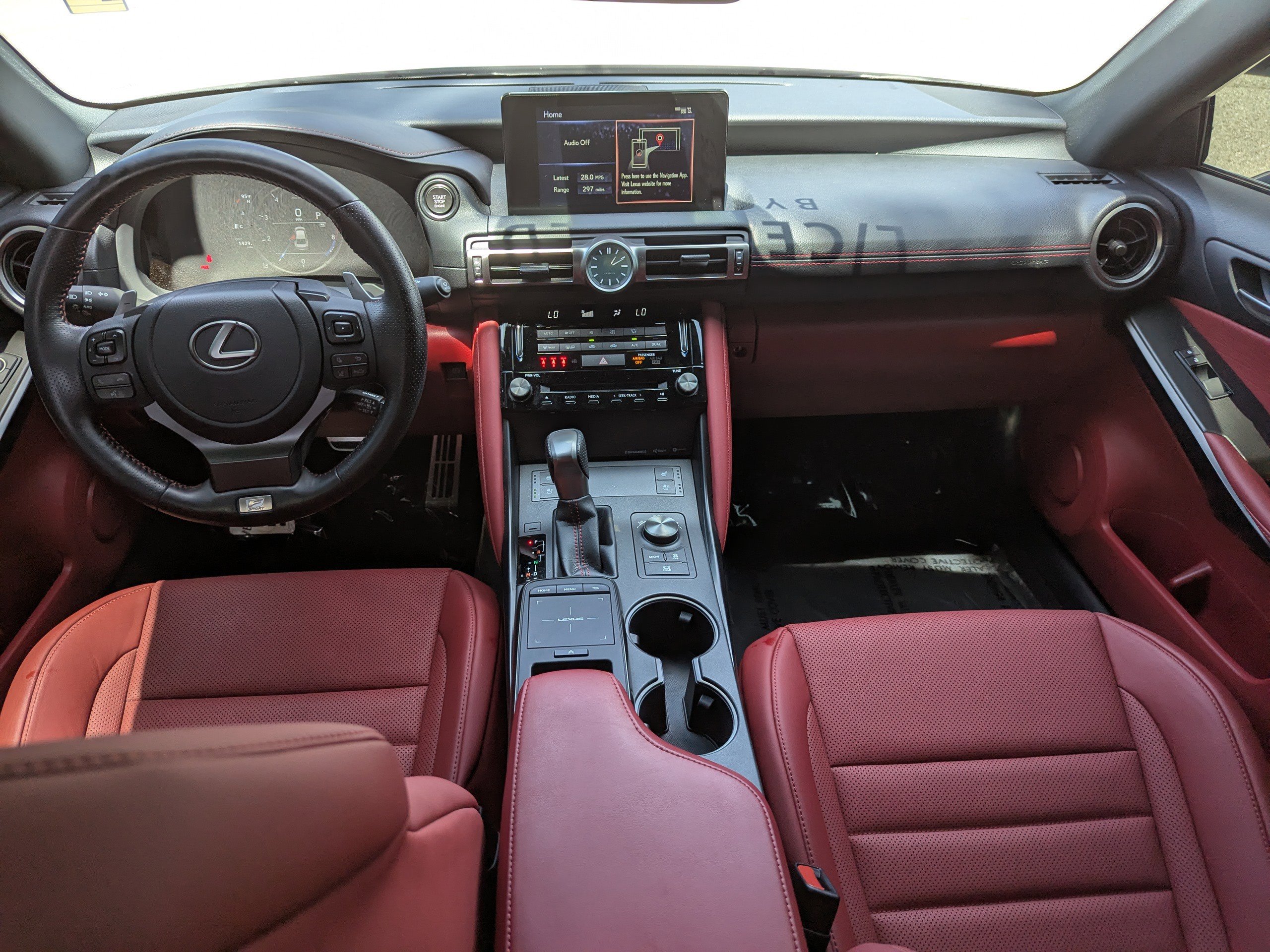 2022 Lexus IS F SPORT photo 10