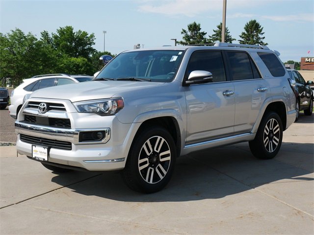 2023 Toyota 4Runner Limited photo 3