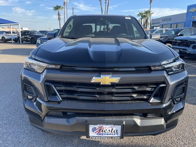 2026 Chevrolet Colorado LT photo 2