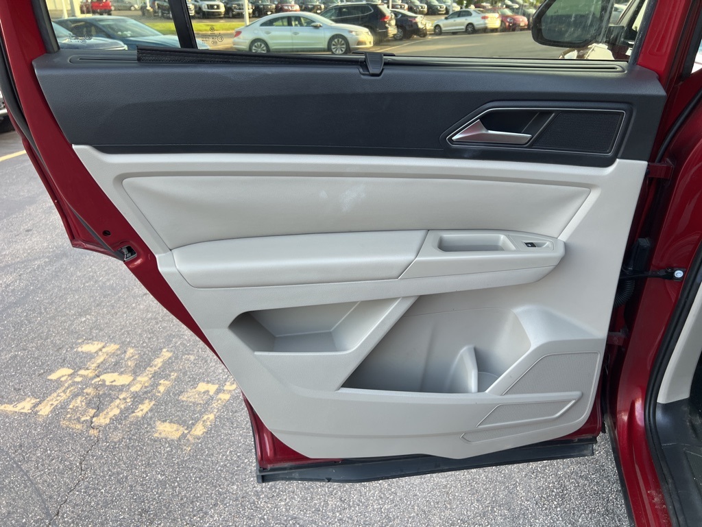 2019 Volkswagen Atlas V6 SE photo 16