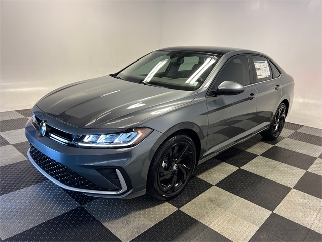 2026 Volkswagen Jetta 1.5T SE photo 3